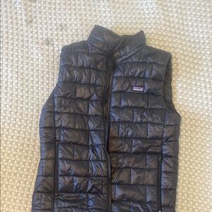 Patagonia Black Quilted Vest